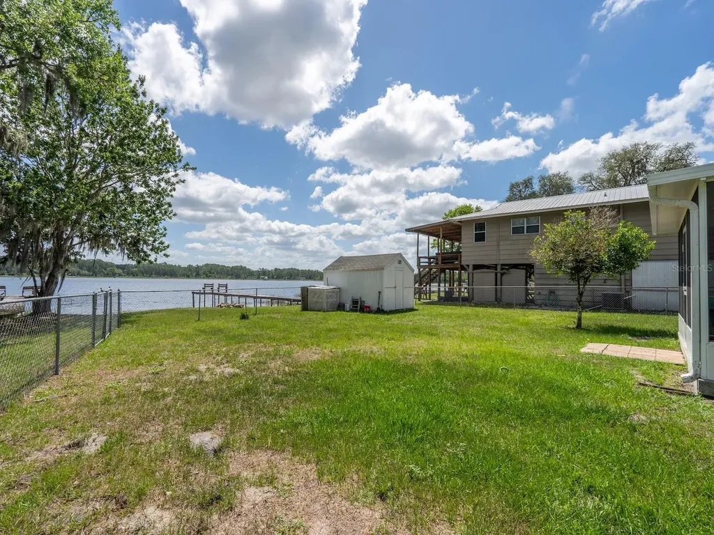 23191 NE 112th Court Road Fort Mc Coy FL 32134