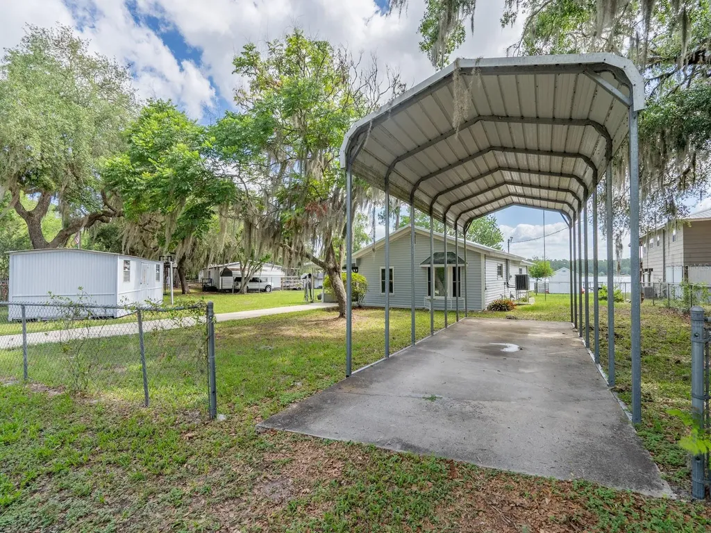 23191 NE 112th Court Road Fort Mc Coy FL 32134