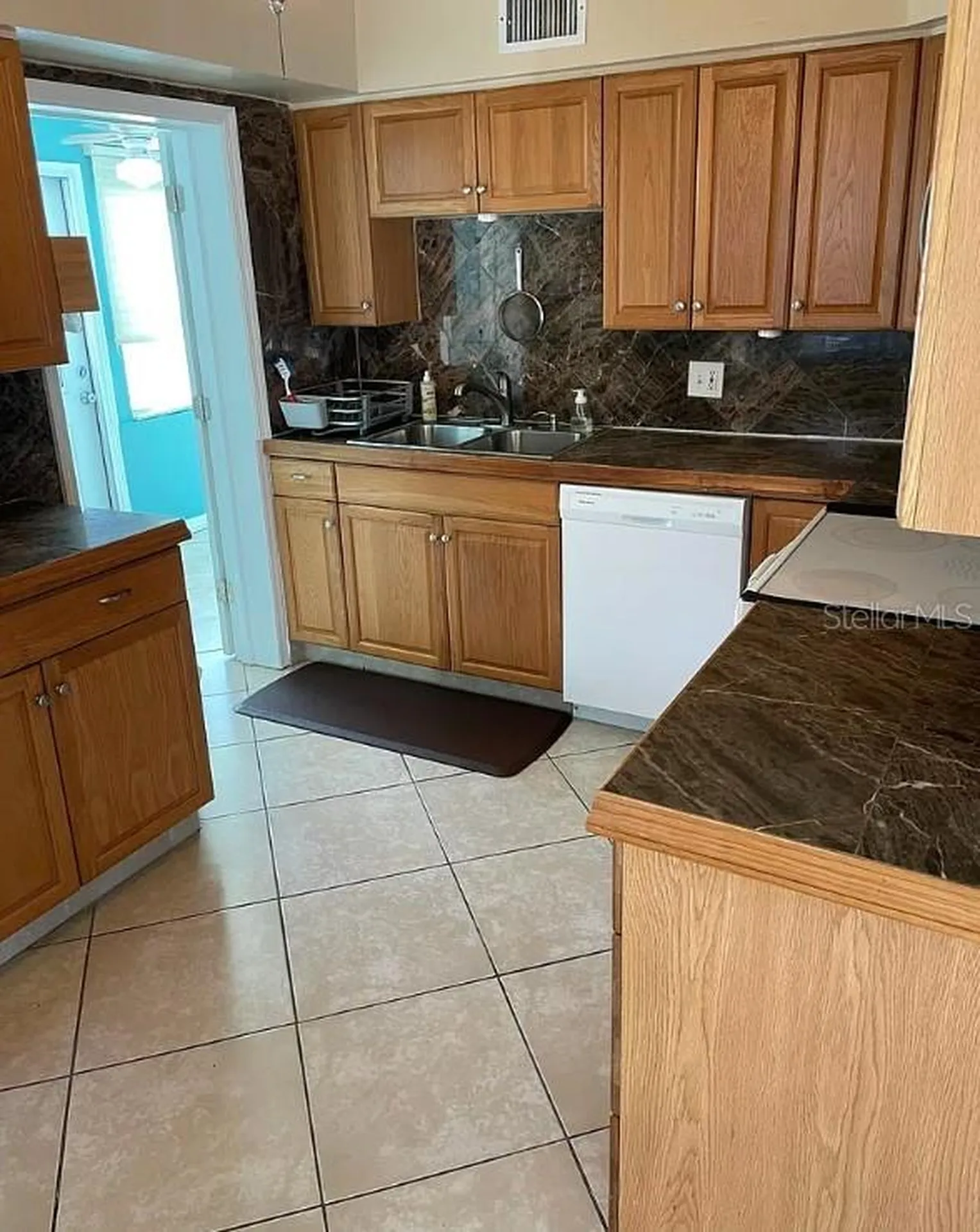 641 Folsom Street S St Petersburg FL 33707