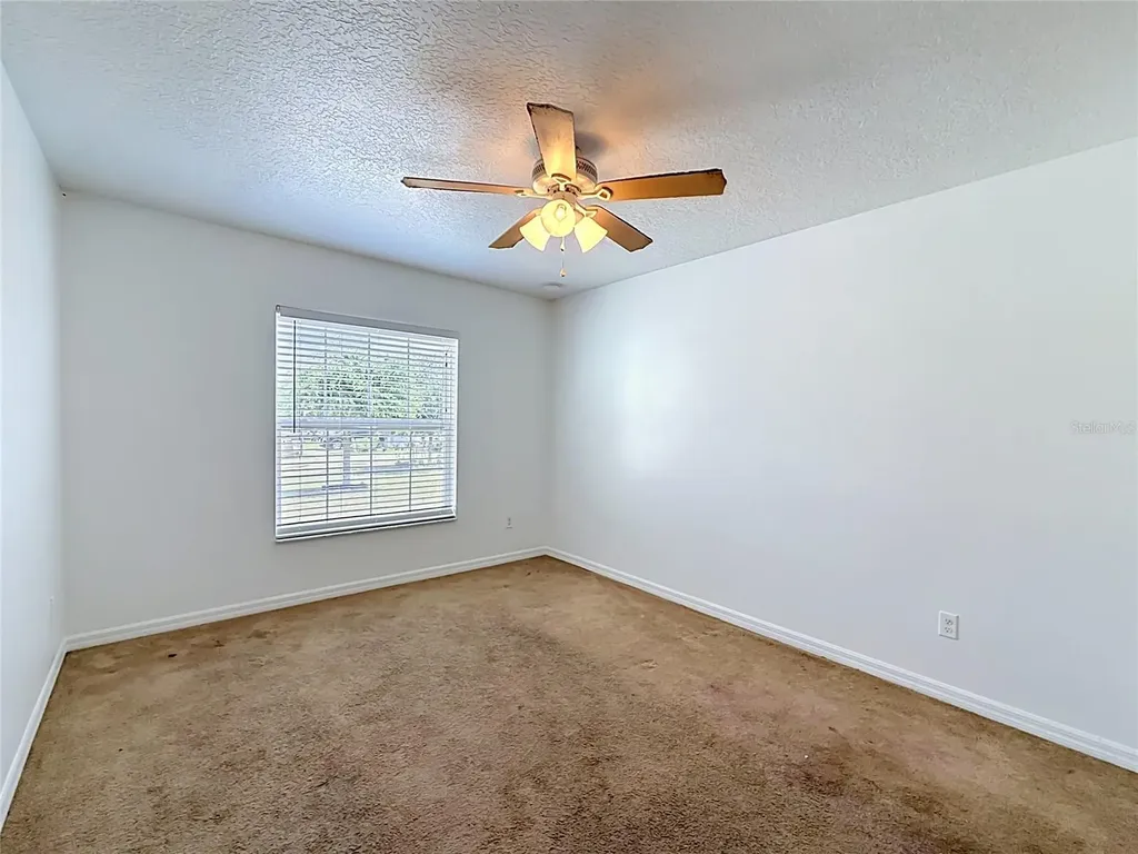 127 Stewart Lake Loop Groveland FL 34736