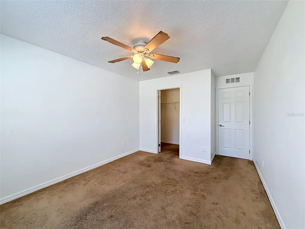 127 Stewart Lake Loop Groveland FL 34736