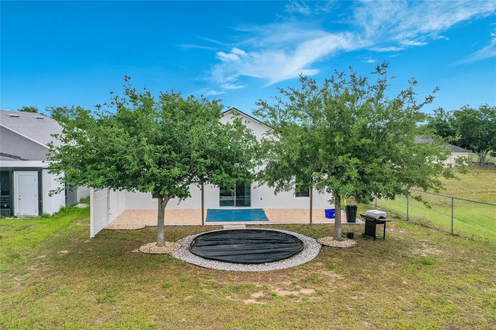 127 Stewart Lake Loop Groveland FL 34736