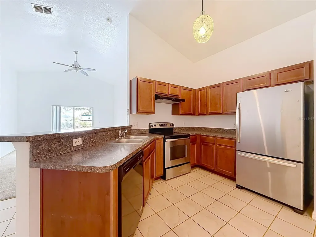 127 Stewart Lake Loop Groveland FL 34736