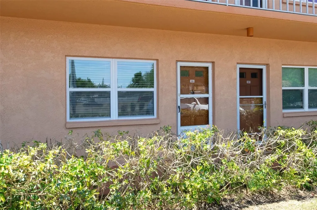 3740 58th Street N St Petersburg FL 33710