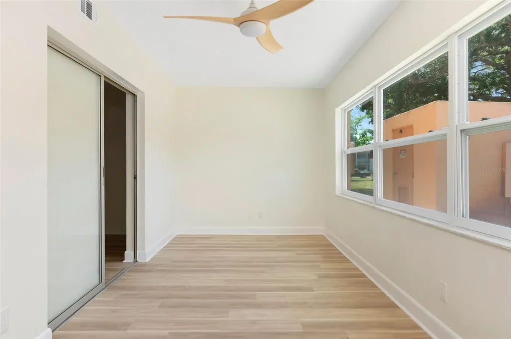 3740 58th Street N St Petersburg FL 33710
