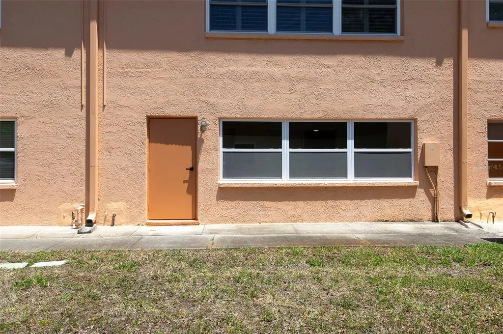 3740 58th Street N St Petersburg FL 33710