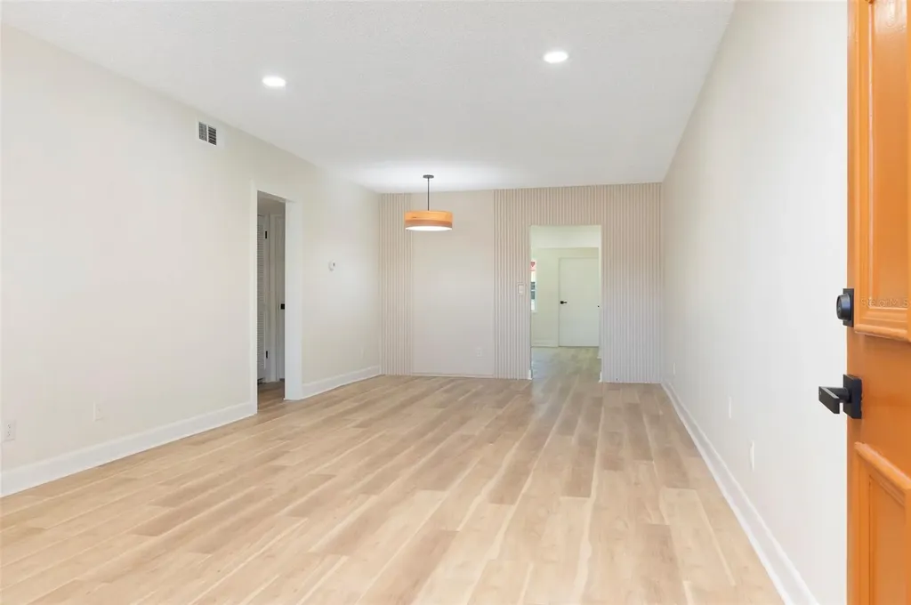 3740 58th Street N St Petersburg FL 33710