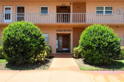 3740 58th Street N St Petersburg FL 33710