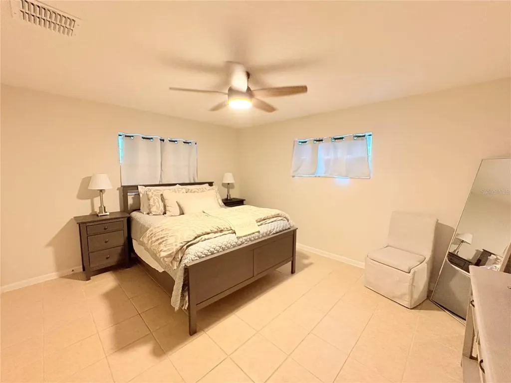 4704 Telfair Drive Orlando FL 32839