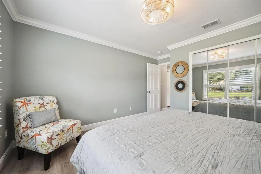 4750 Sawgrass Lake Circle Leesburg FL 34748