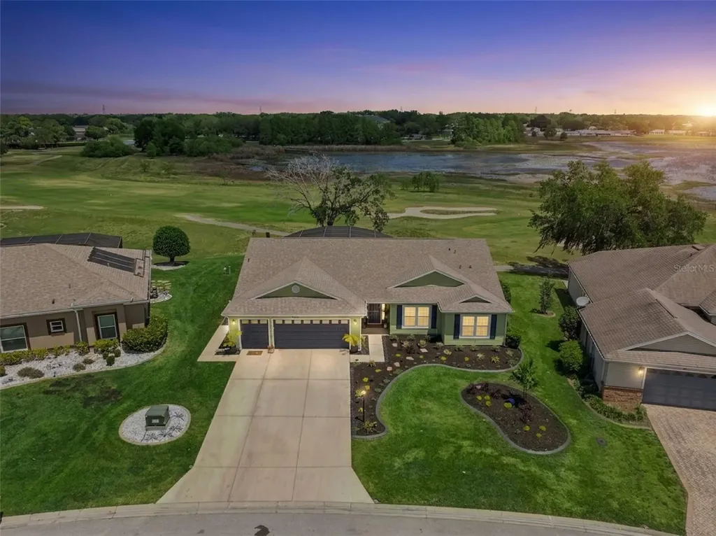 4750 Sawgrass Lake Circle Leesburg FL 34748