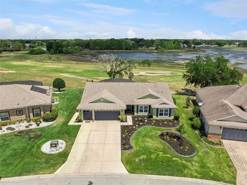 4750 Sawgrass Lake Circle Leesburg FL 34748
