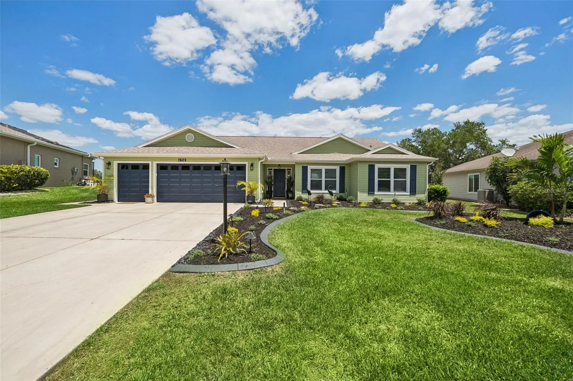 4750 Sawgrass Lake Circle Leesburg FL 34748