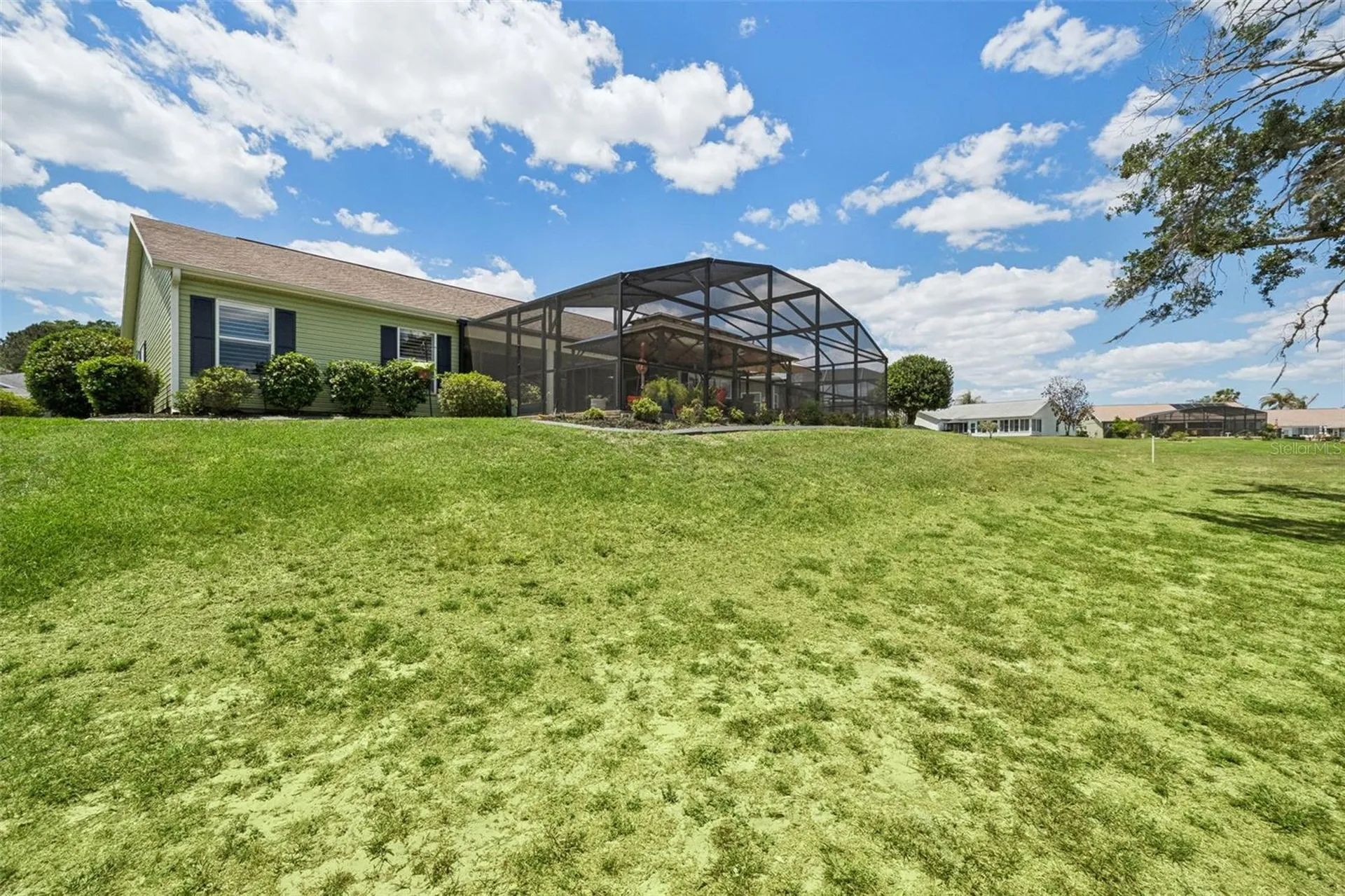 4750 Sawgrass Lake Circle Leesburg FL 34748