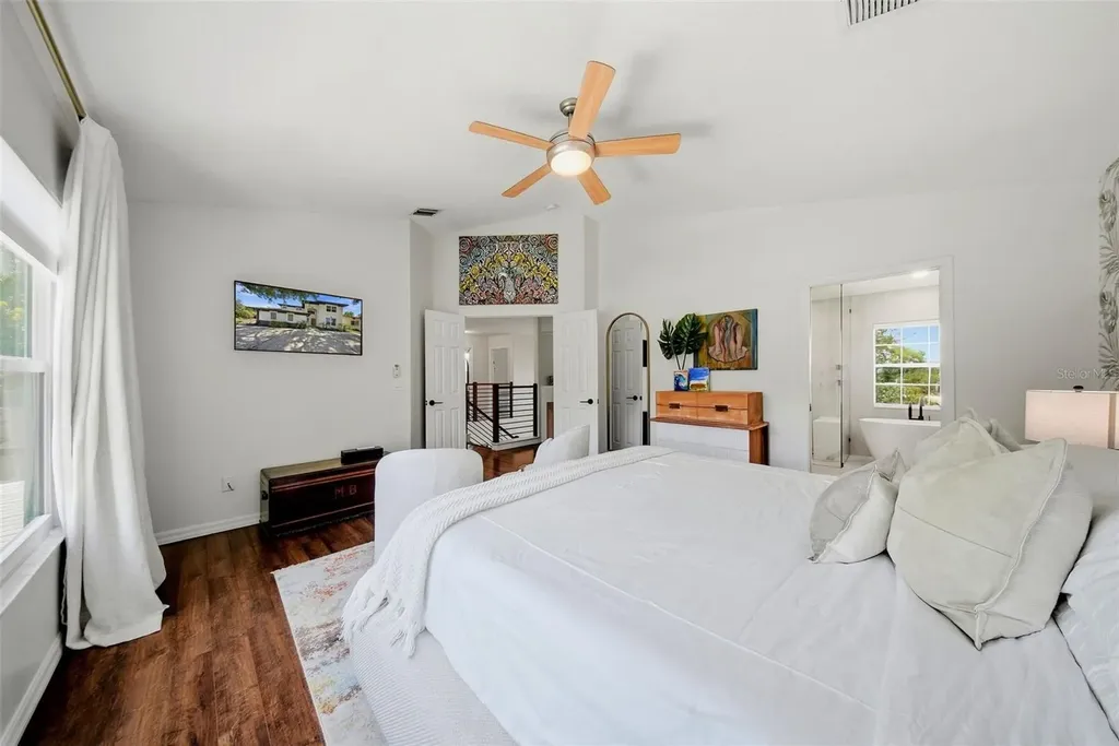 236 15th Avenue SE St Petersburg FL 33701