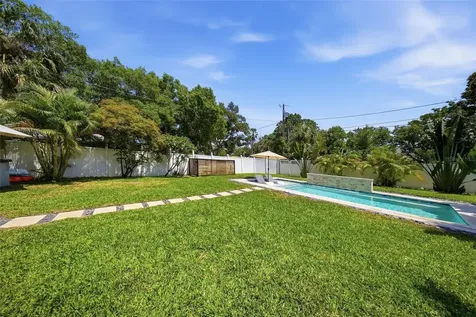 236 15th Avenue SE St Petersburg FL 33701