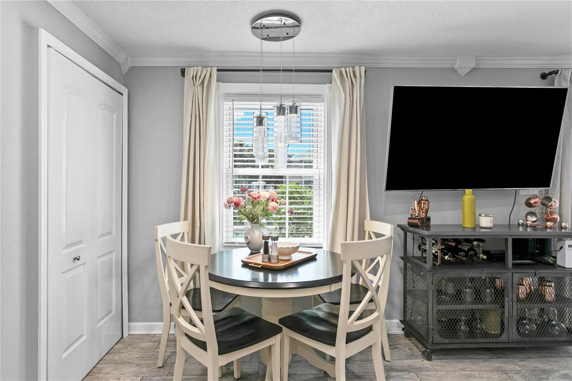 5175 Coquina Key Drive SE St Petersburg FL 33705