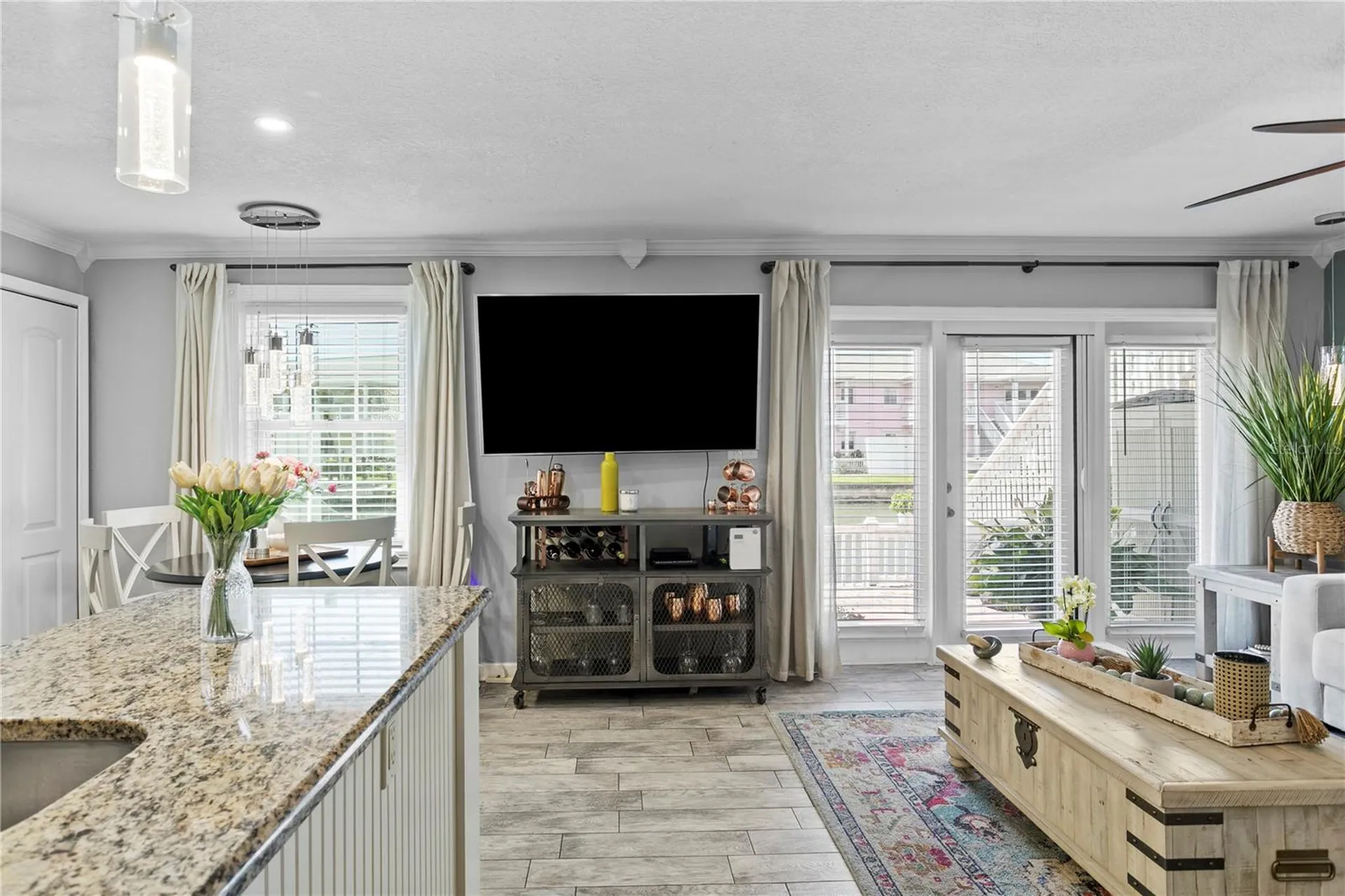 5175 Coquina Key Drive SE St Petersburg FL 33705