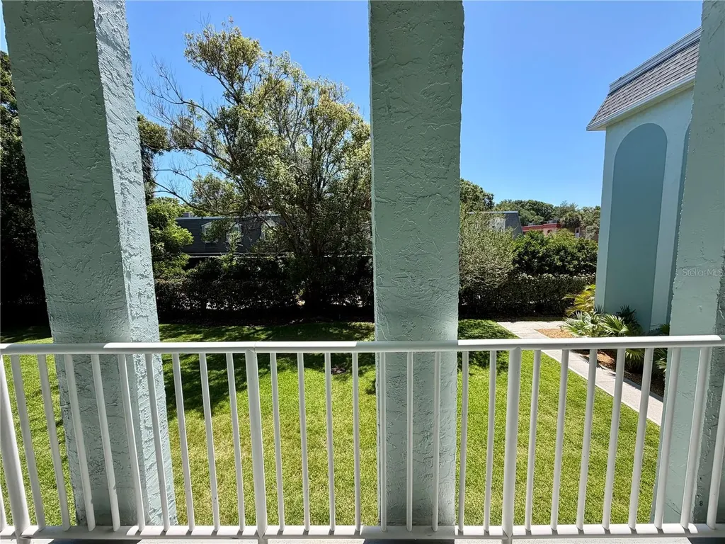 1706 Belleair Forest Drive Belleair FL 33756