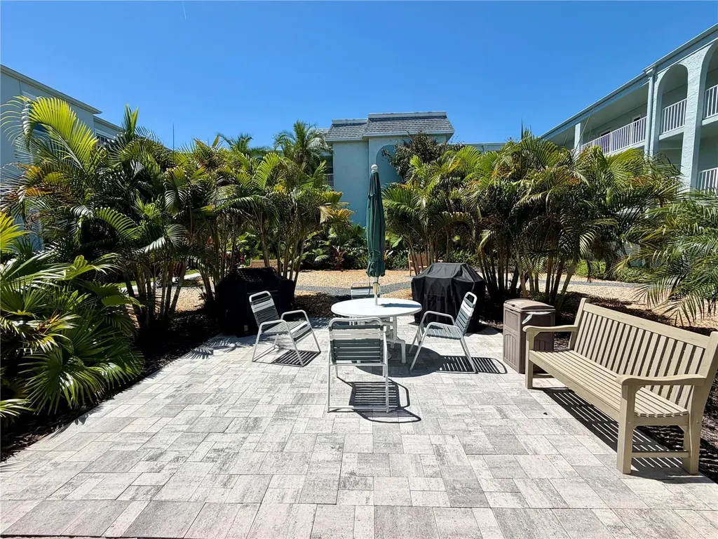 1706 Belleair Forest Drive Belleair FL 33756