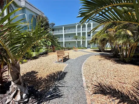 1706 Belleair Forest Drive Belleair FL 33756