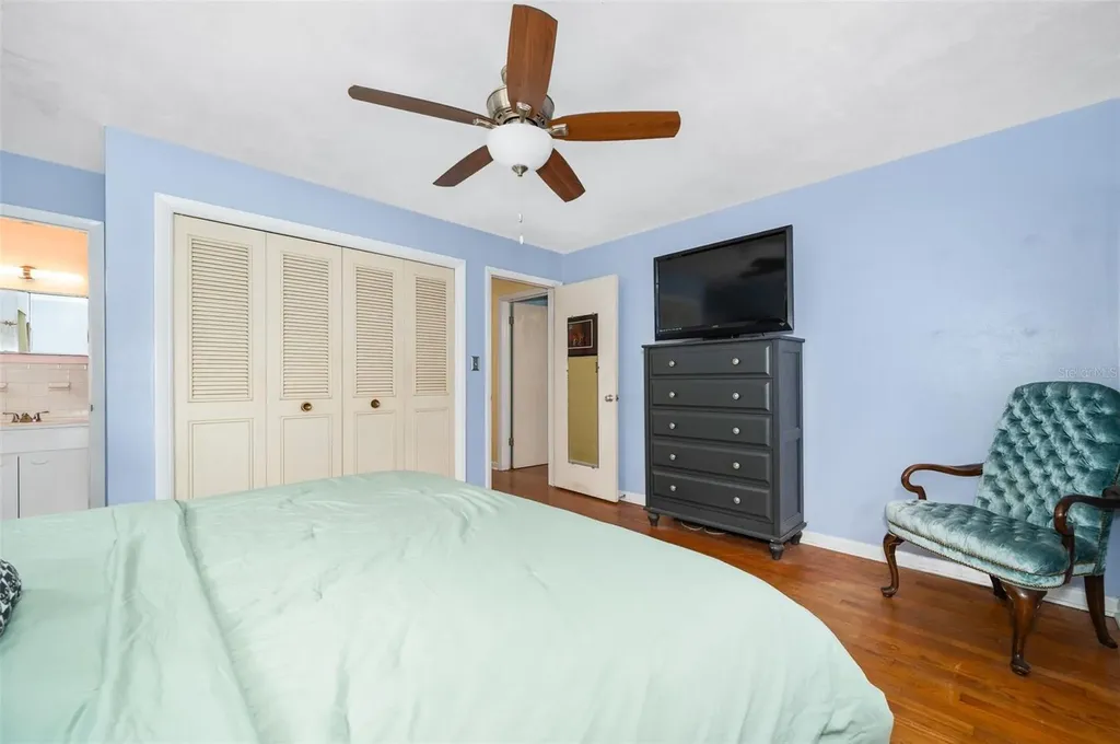 318 SW 40th Terrace Gainesville FL 32607