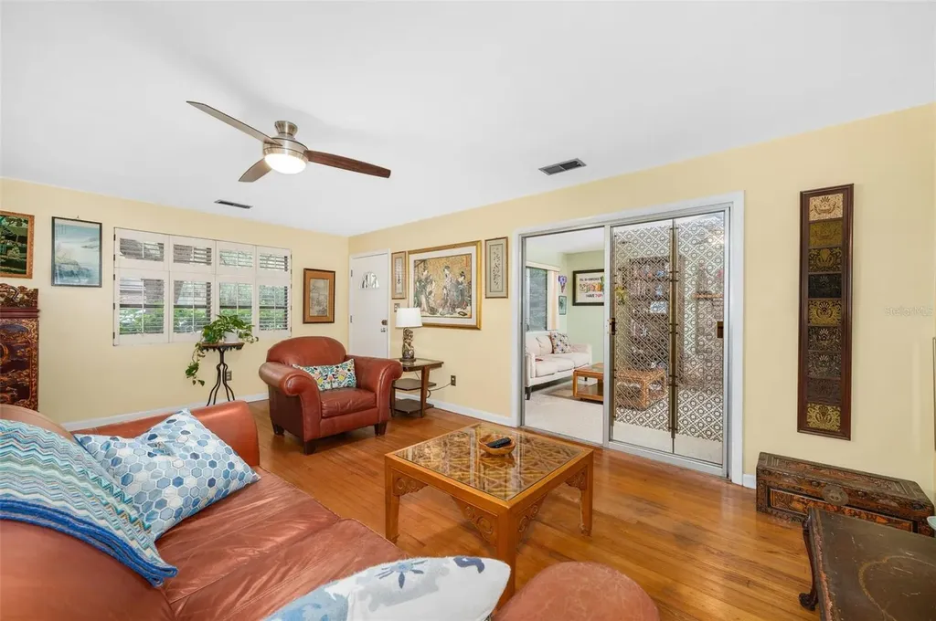 318 SW 40th Terrace Gainesville FL 32607