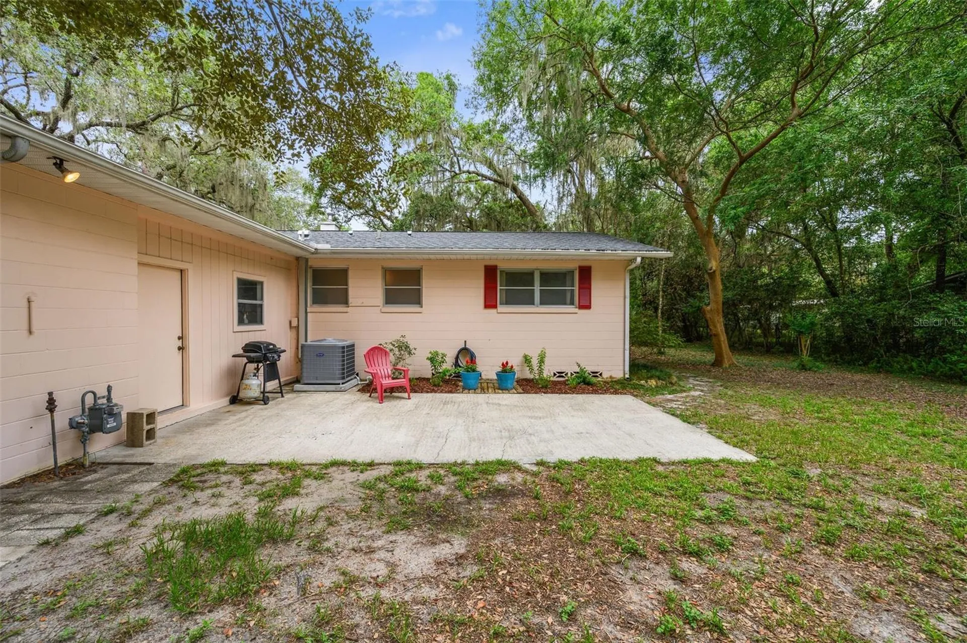 318 SW 40th Terrace Gainesville FL 32607
