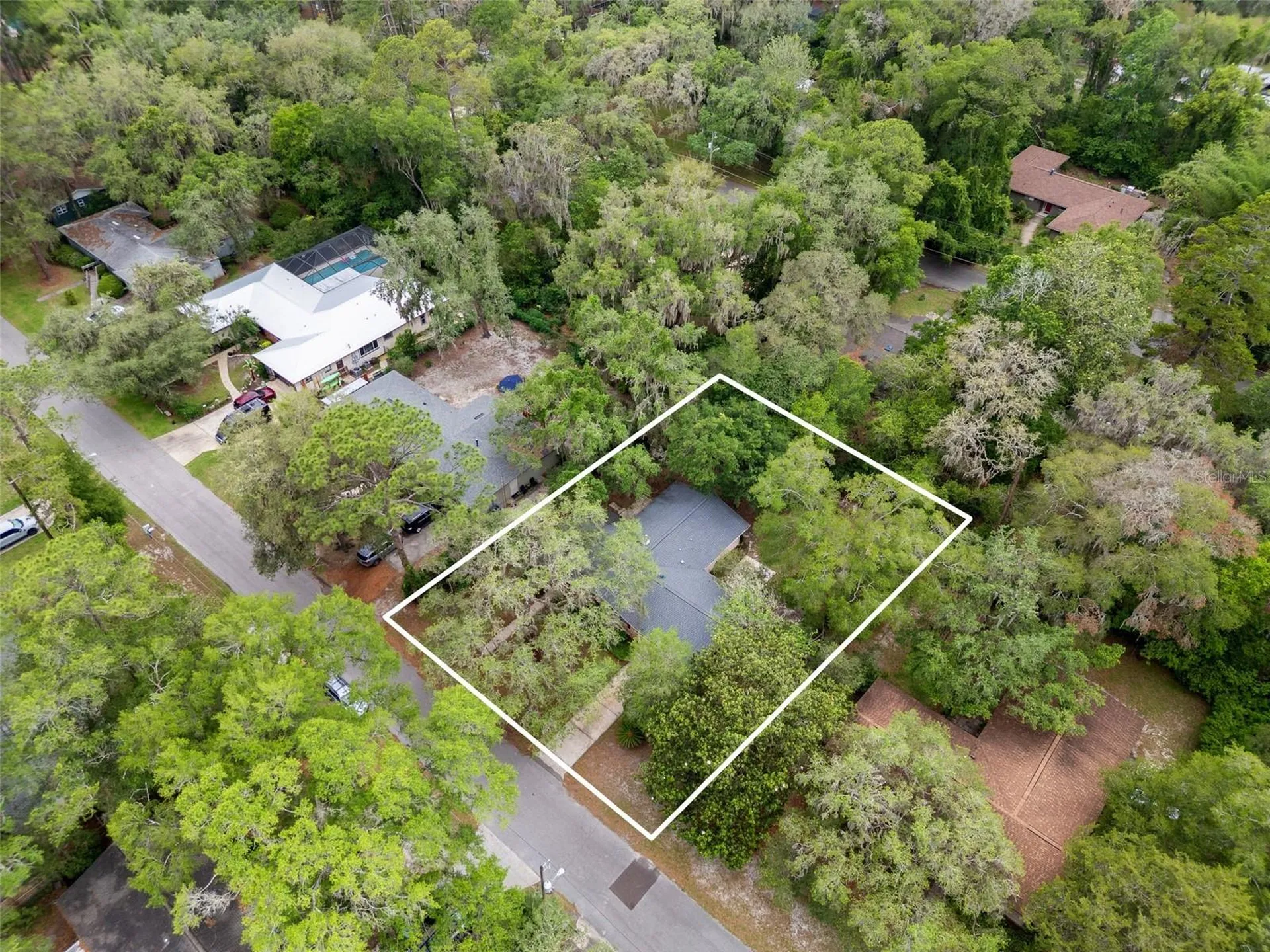 318 SW 40th Terrace Gainesville FL 32607