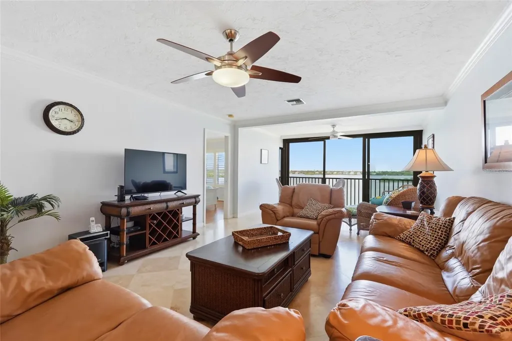 8977 Midnight Pass Road Sarasota FL 34242