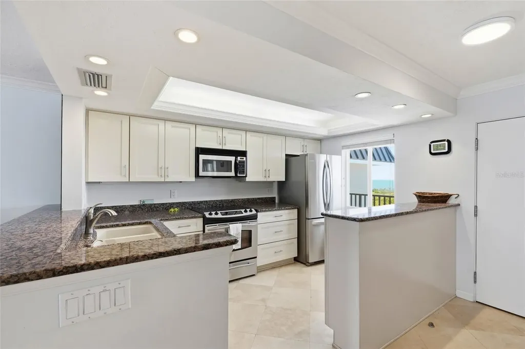 8977 Midnight Pass Road Sarasota FL 34242