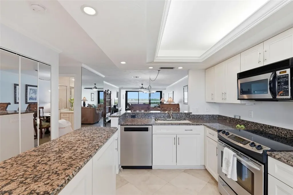 8977 Midnight Pass Road Sarasota FL 34242