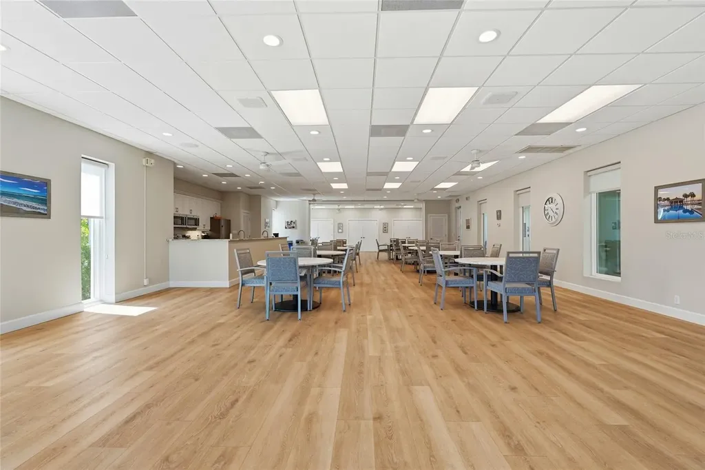 8977 Midnight Pass Road Sarasota FL 34242