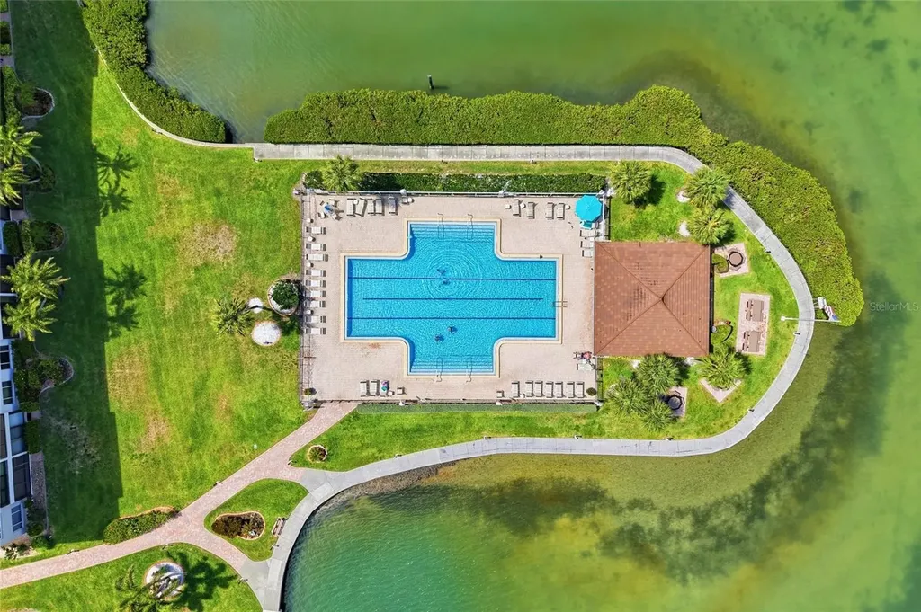 8977 Midnight Pass Road Sarasota FL 34242