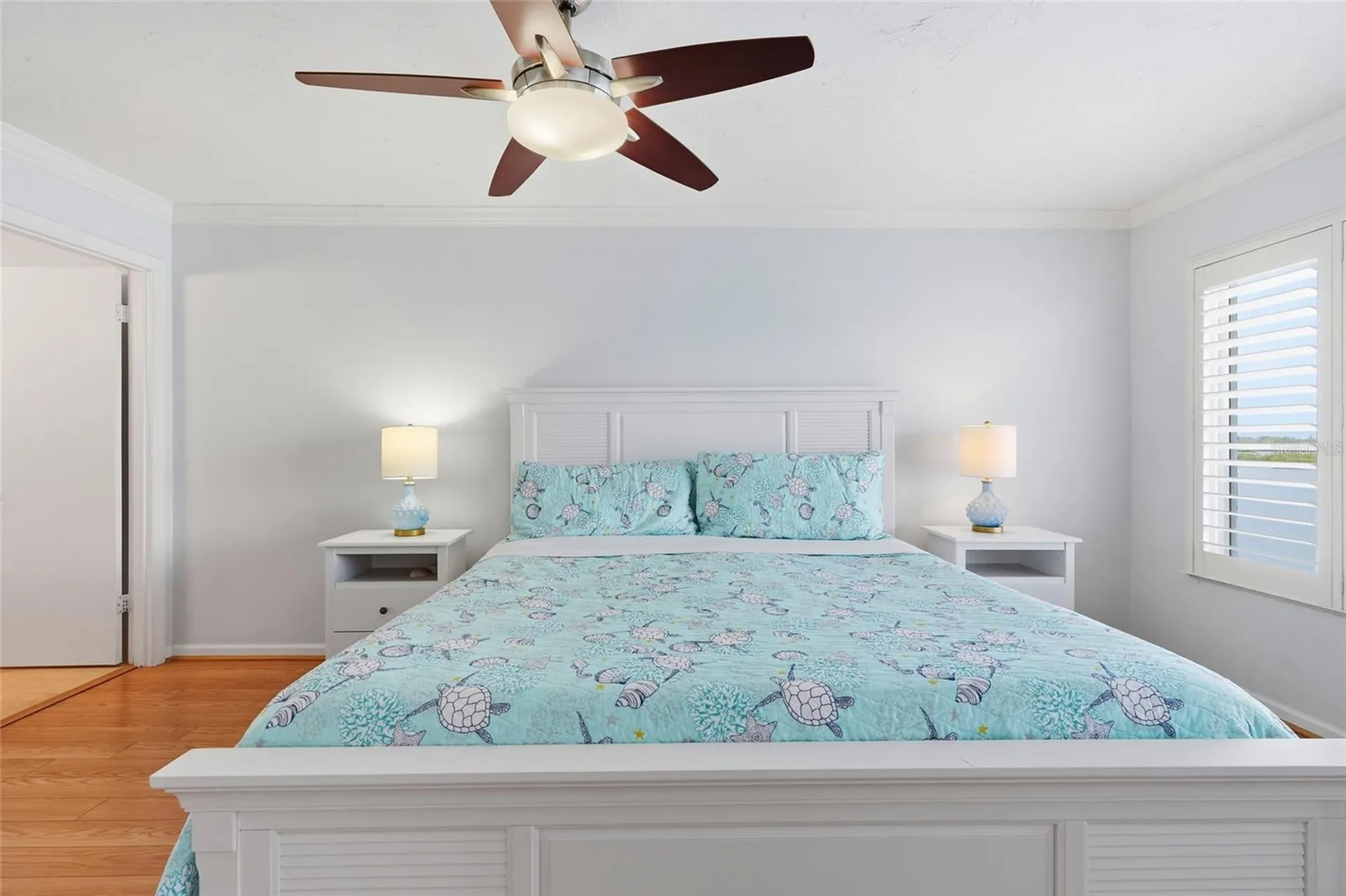 8977 Midnight Pass Road Sarasota FL 34242
