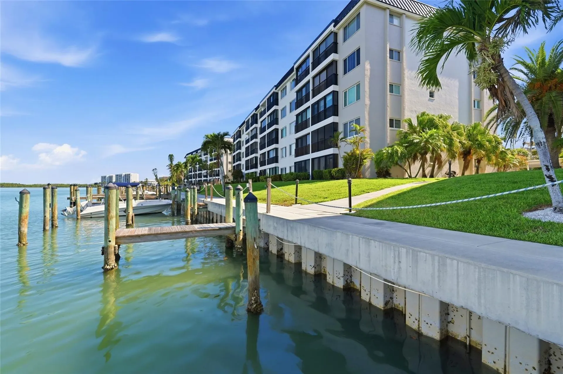 8977 Midnight Pass Road Sarasota FL 34242