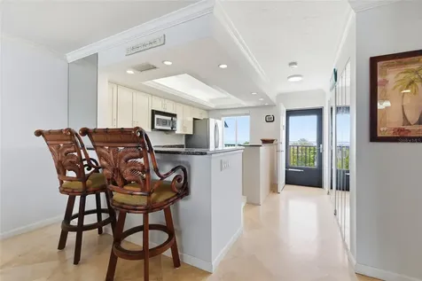 8977 Midnight Pass Road Sarasota FL 34242