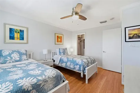8977 Midnight Pass Road Sarasota FL 34242
