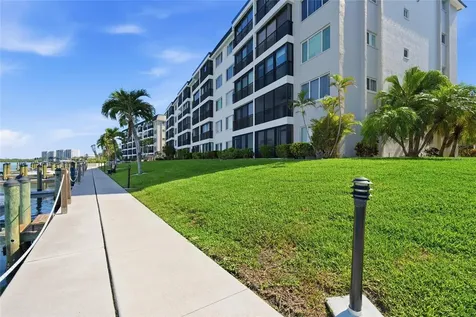 8977 Midnight Pass Road Sarasota FL 34242