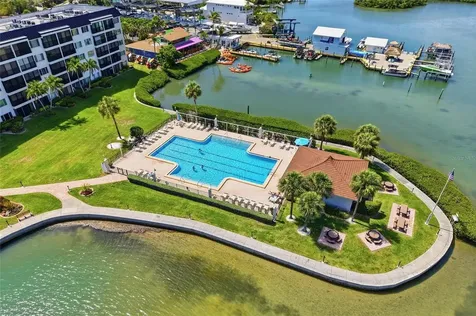 8977 Midnight Pass Road Sarasota FL 34242