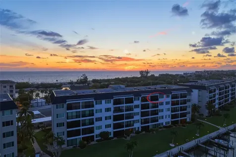 8977 Midnight Pass Road Sarasota FL 34242