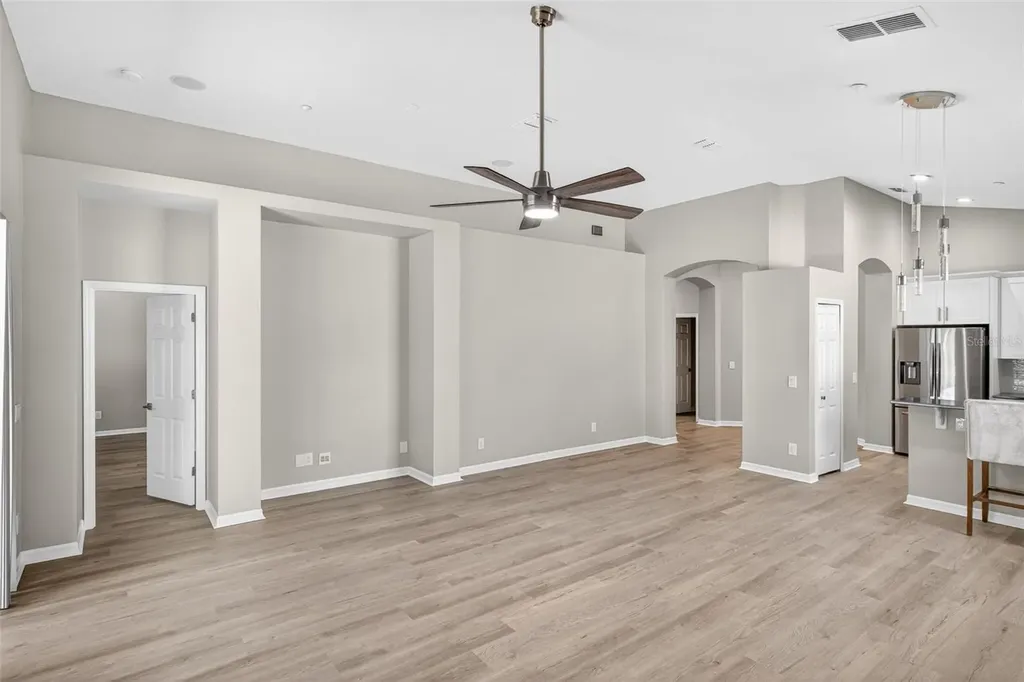 9669 Leland Drive Orlando FL 32827