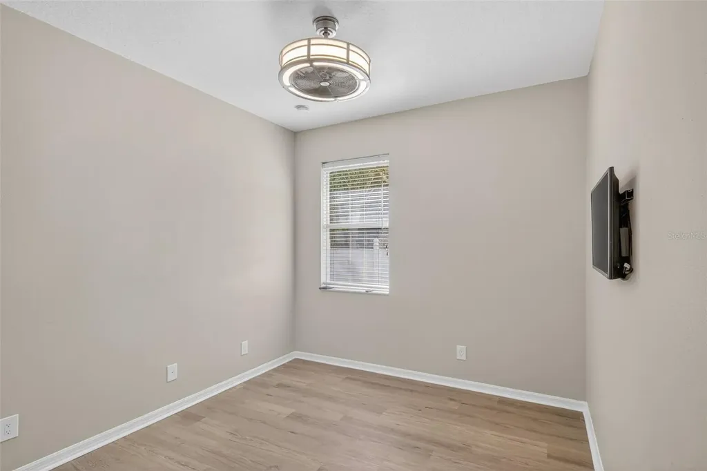 9669 Leland Drive Orlando FL 32827