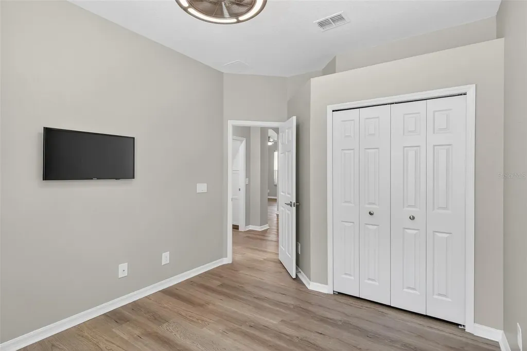 9669 Leland Drive Orlando FL 32827