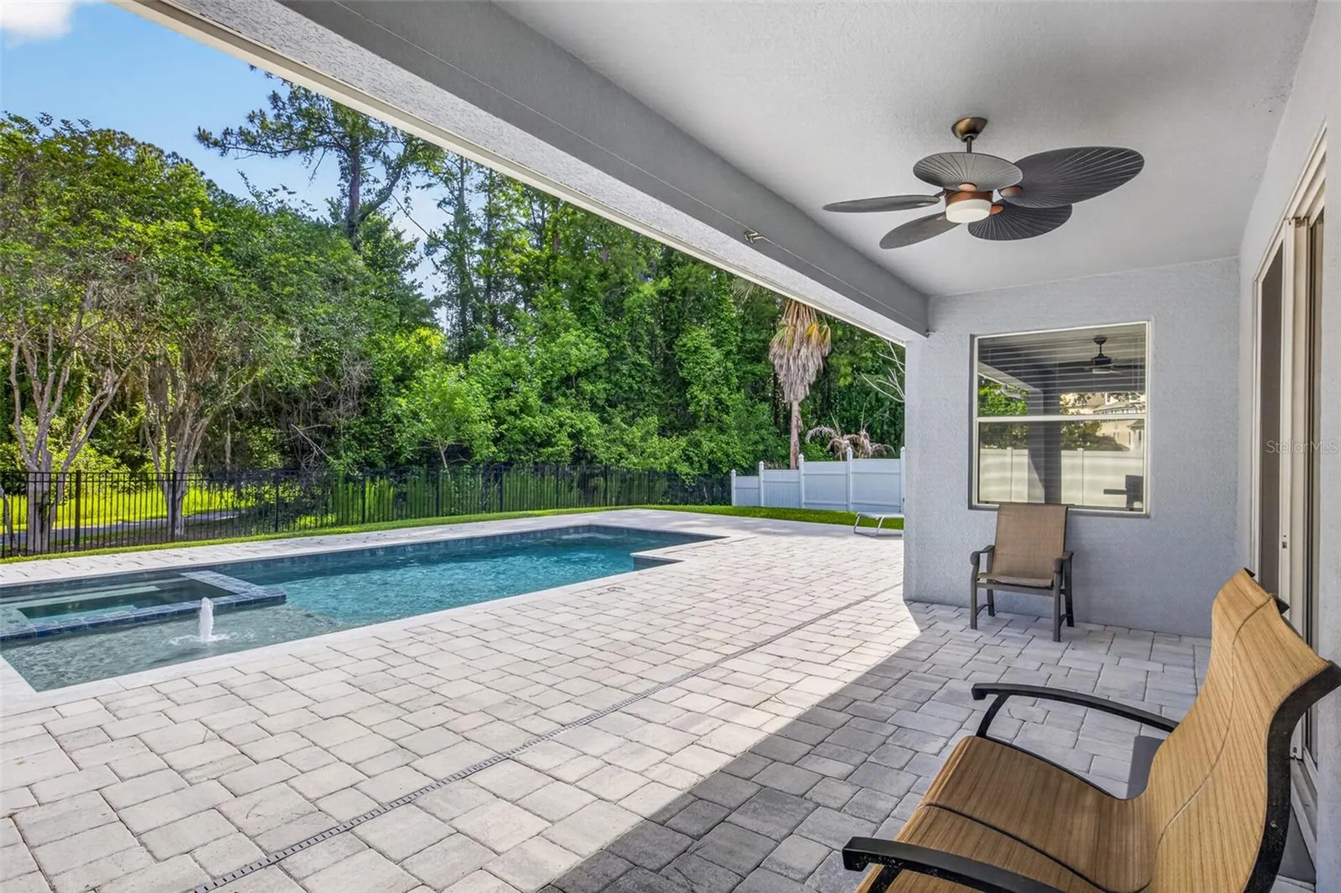 9669 Leland Drive Orlando FL 32827