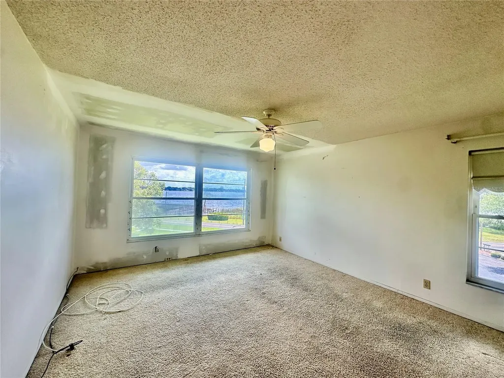 333 Lake Howard Drive NW Winter Haven FL 33880