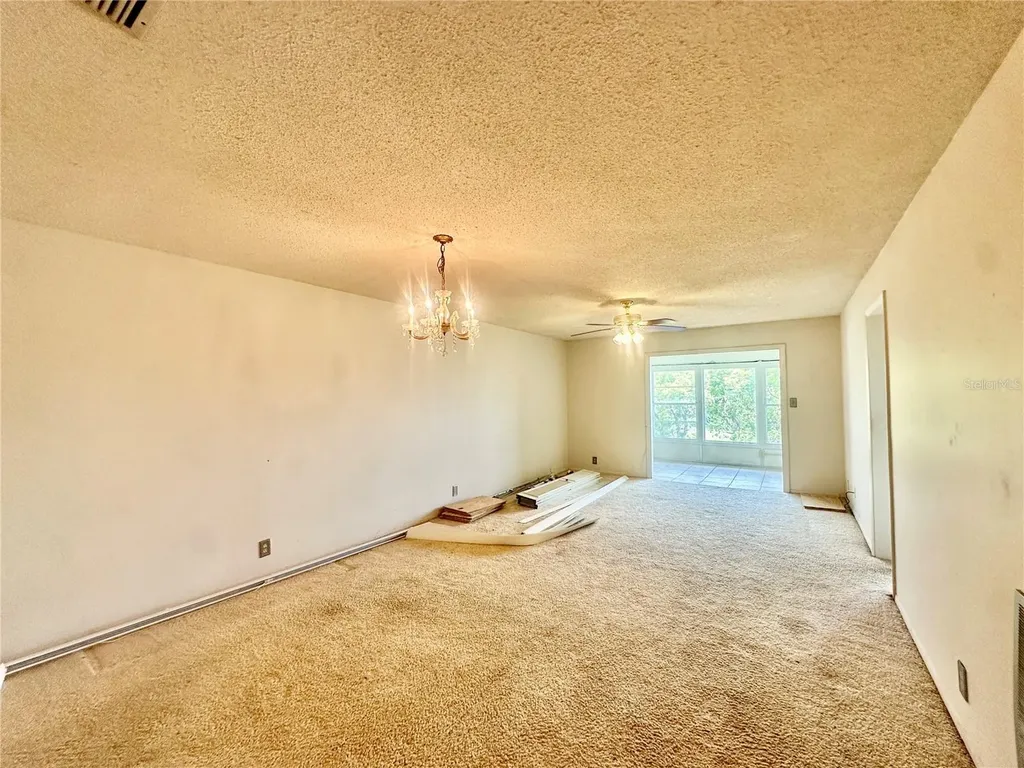 333 Lake Howard Drive NW Winter Haven FL 33880