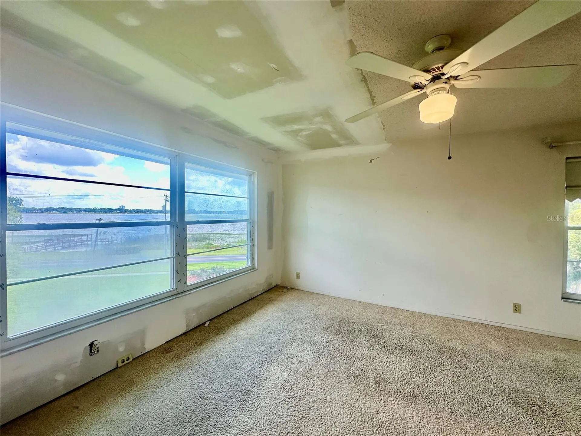 333 Lake Howard Drive NW Winter Haven FL 33880