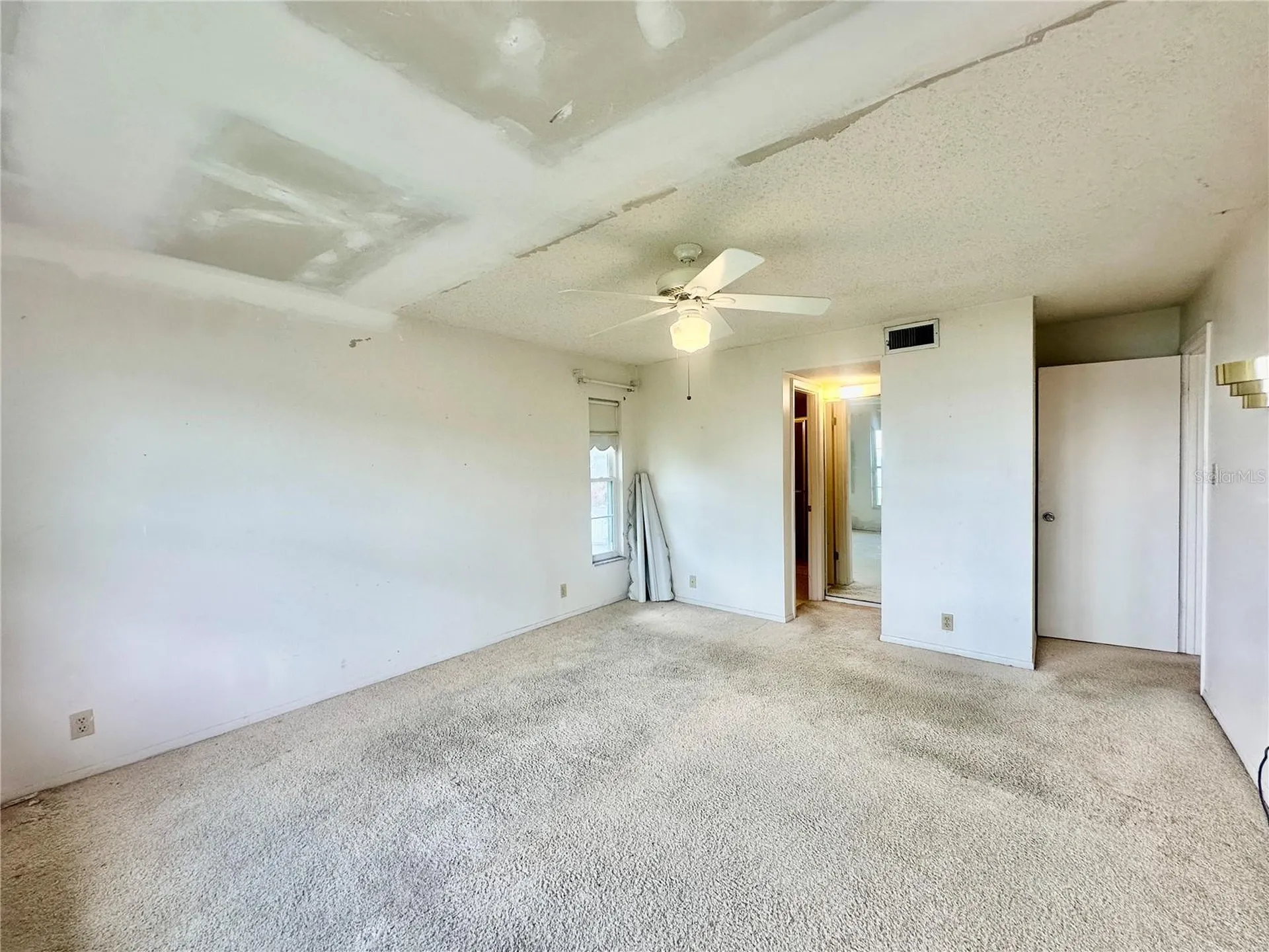 333 Lake Howard Drive NW Winter Haven FL 33880