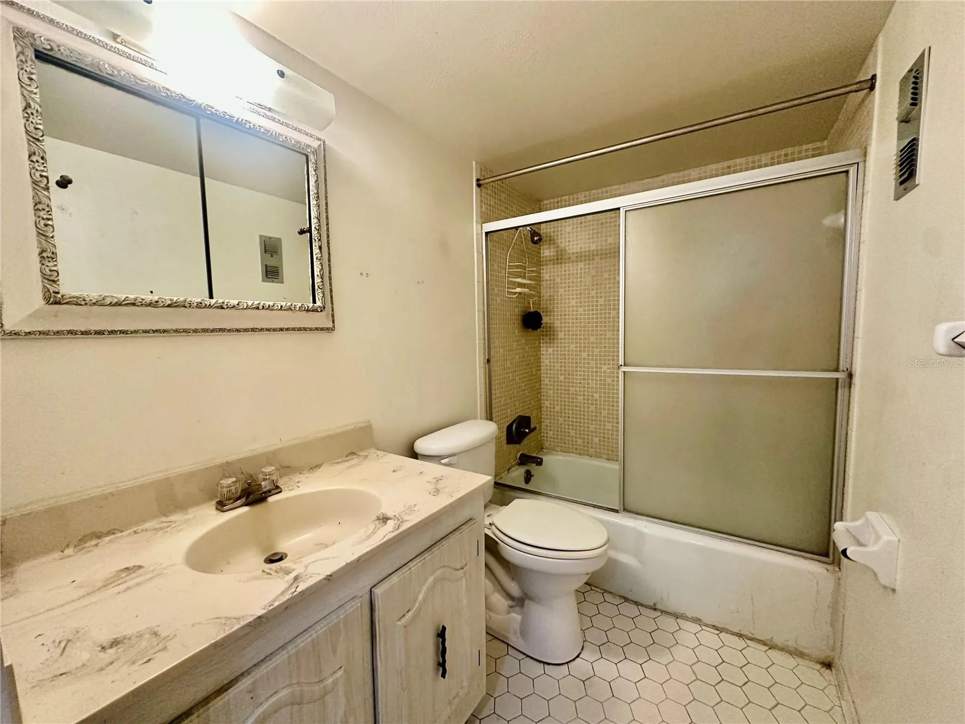 333 Lake Howard Drive NW Winter Haven FL 33880